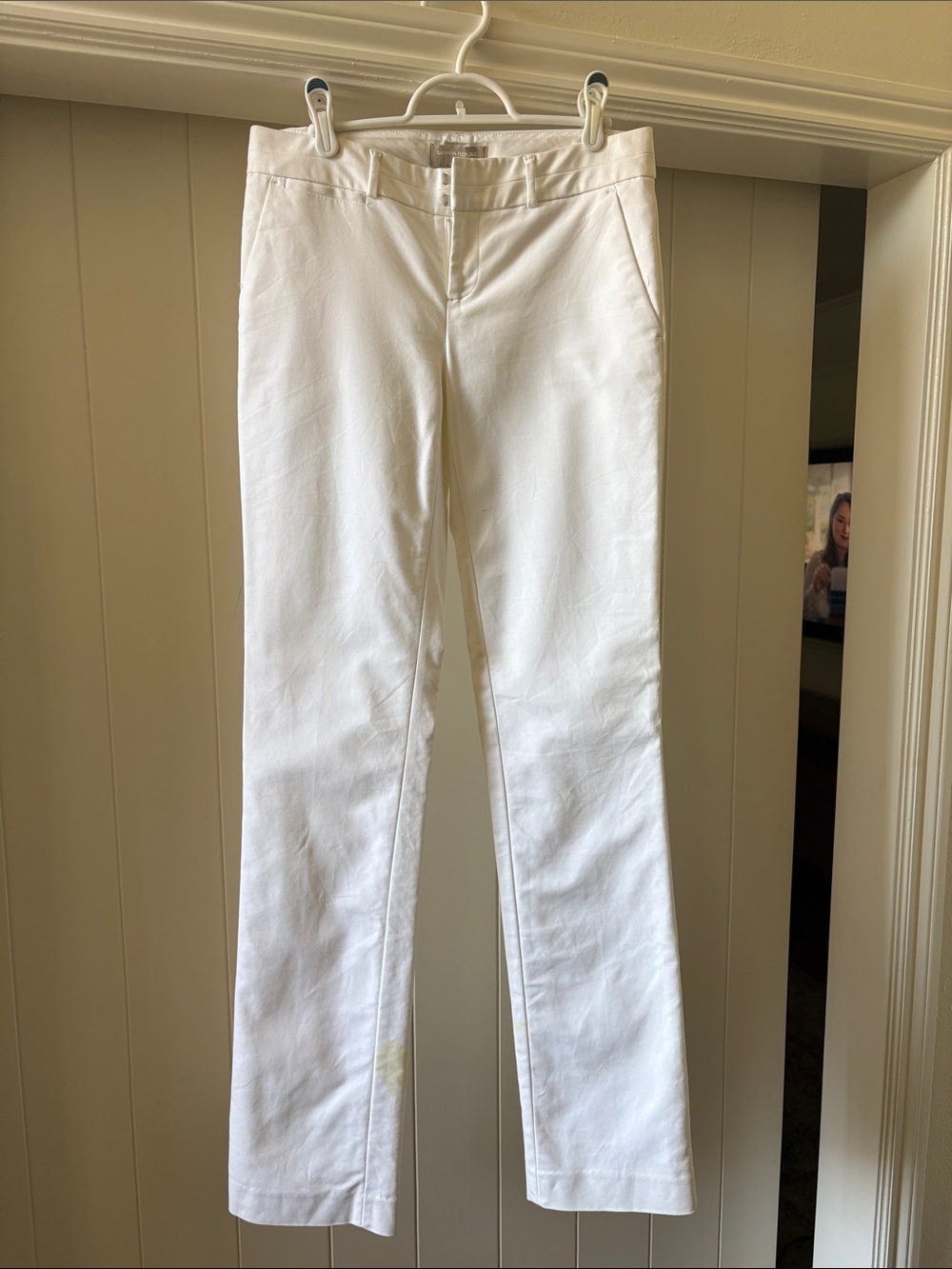 Banana Republic White Women’s Straight-Leg Jeans, Tall, size 4